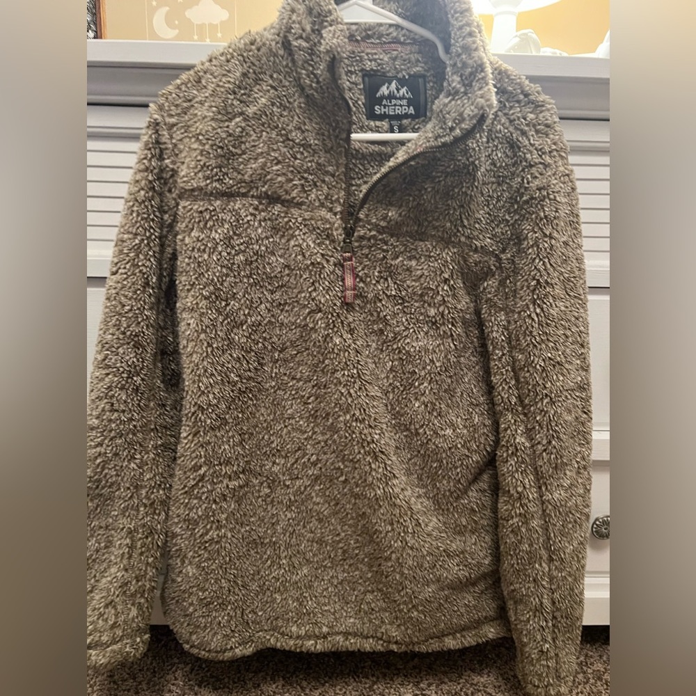 Women’s pullover